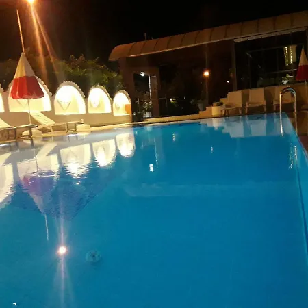 Minay Otel 3*